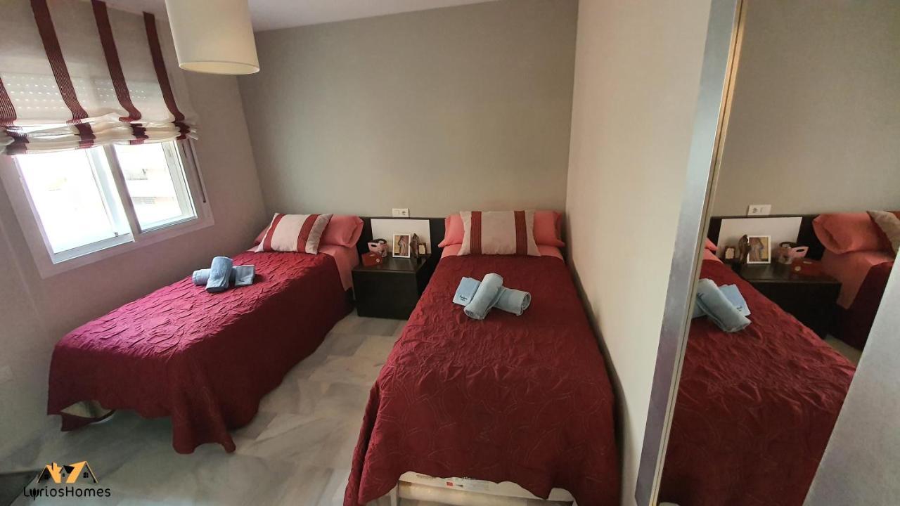 Lyrioshomes Beach Roquetas De Mar , Piscina Y Parque Infantil Zewnętrze zdjęcie